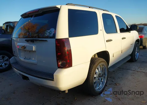 2009 Chevrolet Tahoe Ls z USA, uszkodzony, nr VIN 1GNFC13C69R238271
